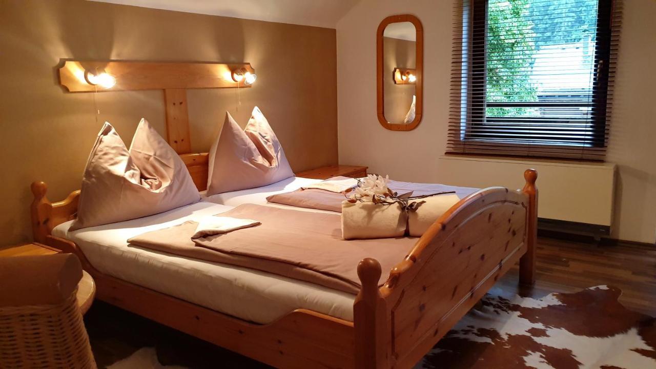 Appartement Haus Alpenblick à Obertraun Extérieur photo